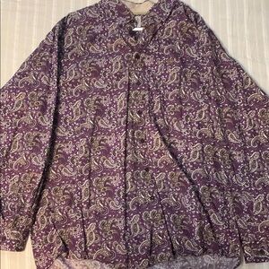 Cinch XL Paisley Purple Button-Up Shirt